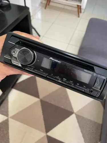 Pioneer DEH-S4180BT com Bluetooth