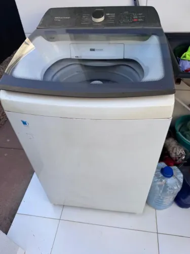 Máquina de Lavar Brastemp 12kg Branca (Com Capa) - Excelente Estado