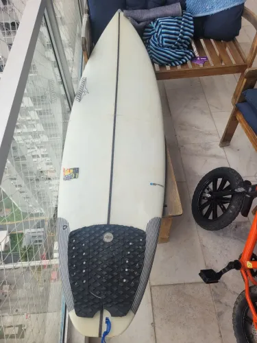 Prancha wetworks Hennek usada