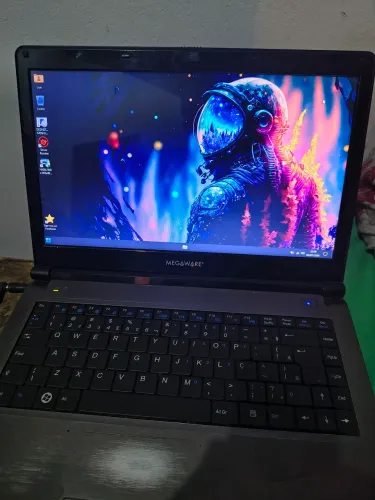 Notebook i3 2* Geração