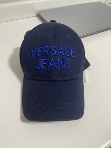 Boné Versace