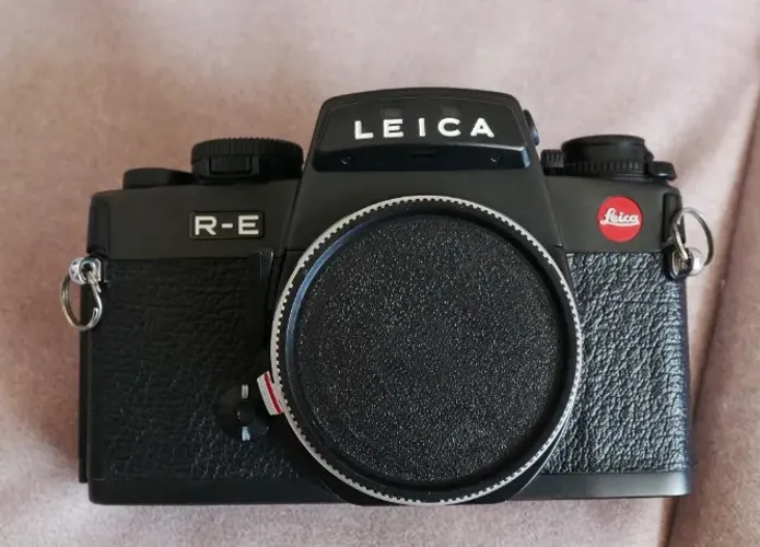 Leica R-E (R5) como nova