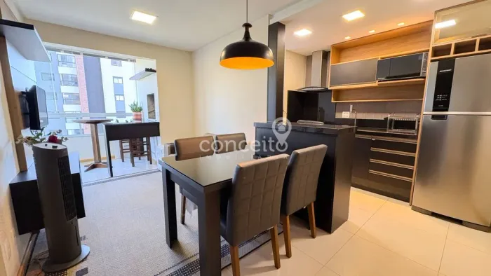 Apartamento 2 Dormitórios sendo 1 Suíte na Itoupava Seca!