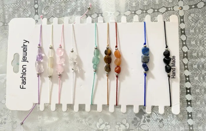 Vende-se 9 Pulseiras com pedras naturais variadas 