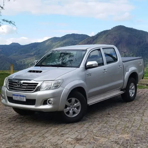 Toyota Hilux CD SRV D4-d 4X4 3.0 TDI Diesel AUT 2014