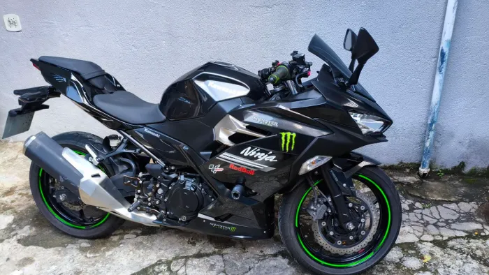 Kawasaki Ninja 400 2022