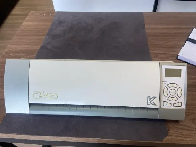 Silhouette CAMEO