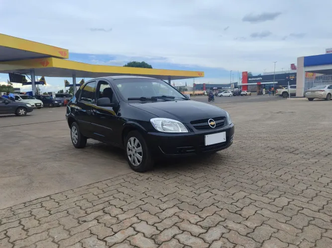 Chevrolet Prisma Sed. Maxx/ LT 1.4 8V Econof. 4P 2011