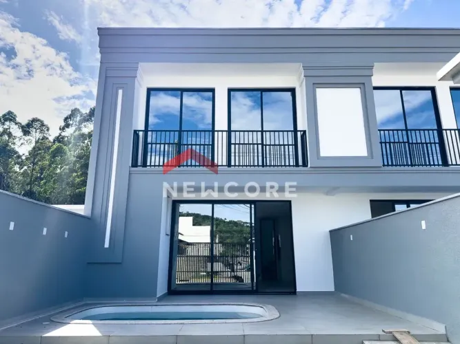 Casa em Rua São Ricardo - São Francisco de Assis - Camboriú/SC