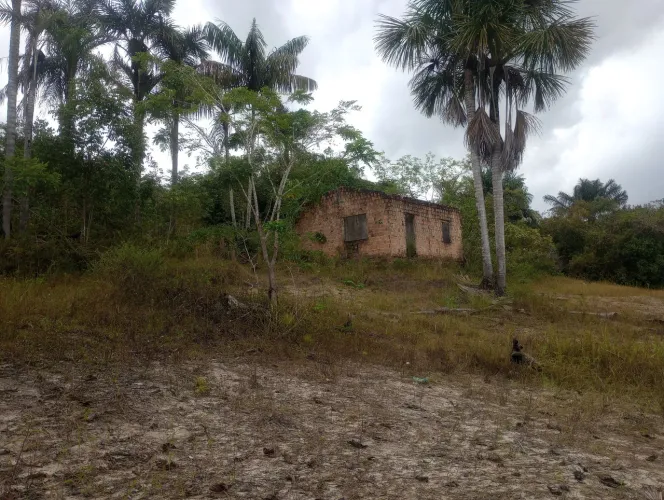 Terreno no lago do Puraquequara