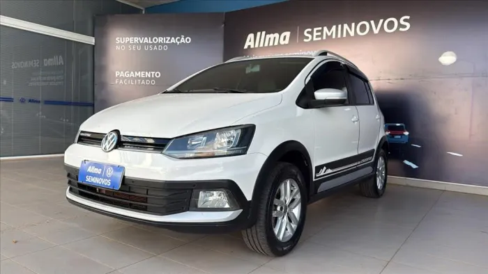 Volkswagen Crossfox 1.6 MI Total Flex 8V 5P 2015