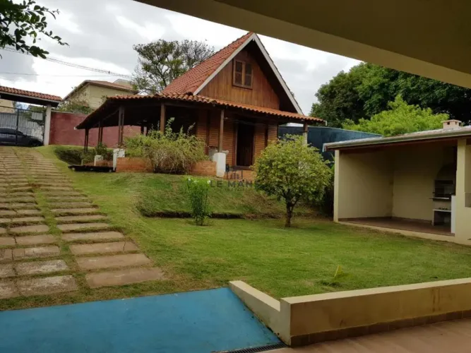 Casa para venda e locação no bairro Santa Rosa em Piracicaba/SP