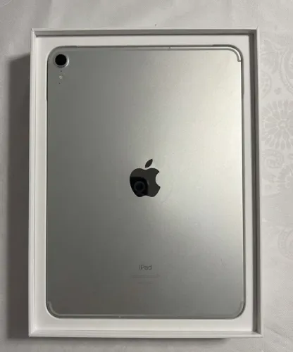 iPad 11 pro 64gb