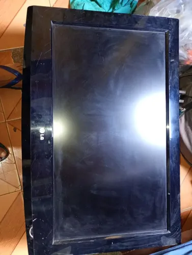 Tv Samsung 32 polegadas LCD, tela boa, 2 placas também