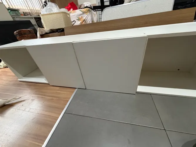 Prateleira multiuso