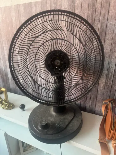 Ventilador a venda
