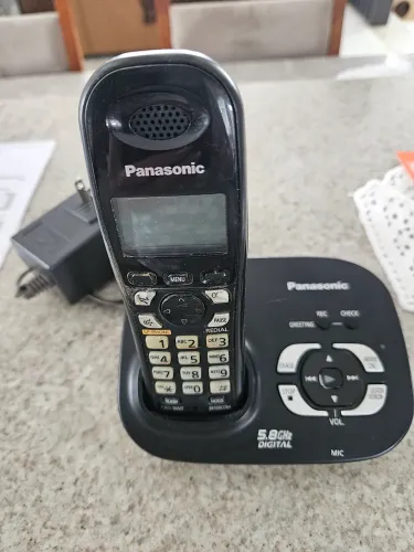 Telefone sem fio Panasonic modelo KX TG4621LA 5.8GHX digital