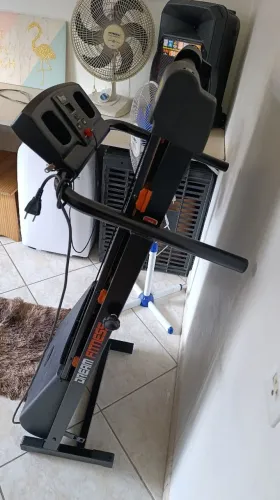 ESTEIRA ELETRICA SEMI NOVA