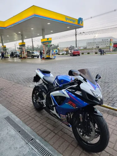 SRAD 750 o verdadeiro foguete que dá 299 km/h