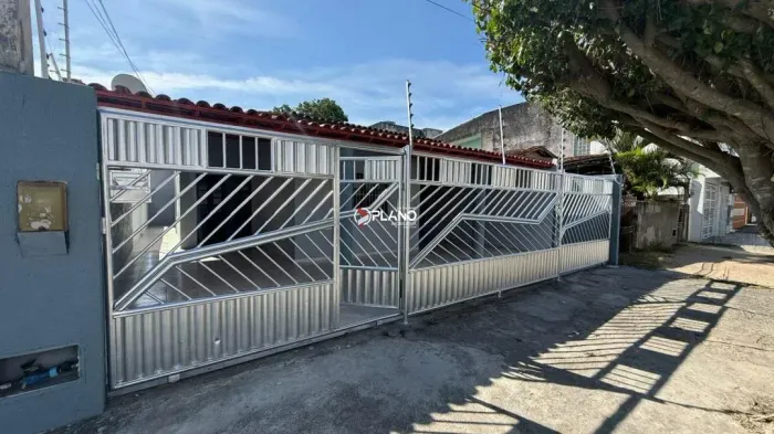 VENDE-SE CASA 4/4 EM FEIRA DE SANTANA NO BAIRRO SÃO JOÃO