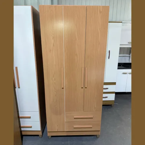 Guarda roupa de solteiro - entrego Curitiba e região