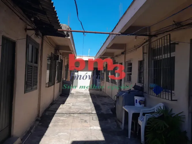 A-330 - Casa - Rua Pesqueira - Bonsucesso