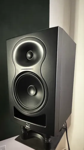 (PAR) Kali Audio Lp-6 - Monitor de Áudio 