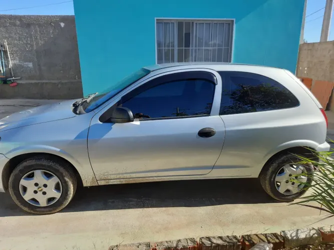 Chevrolet Celta Life/ LS 1.0 MPFI 8V Flexpower 3P 2012