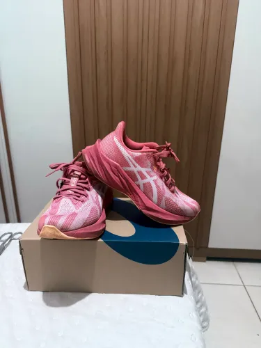 Tennis asics Dynablast 5