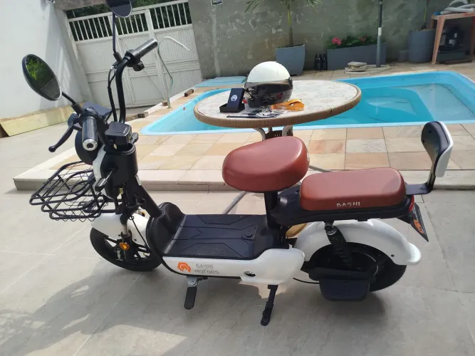 Moto elétrica 