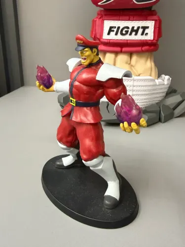 Action Figure Mr. Bison Street Fighter Planeta Deagostini
