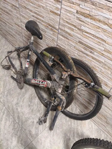 Vendo duas bicicletas