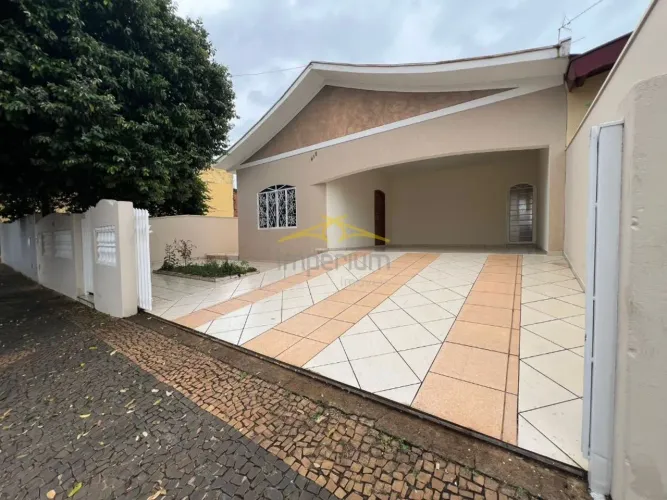 Casa com edícula para alugar em Santa Cruz, Americana