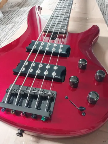 Yamaha Trbx305 e BB435 Oportunidade