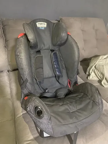 Cadeirinha infantil para carro