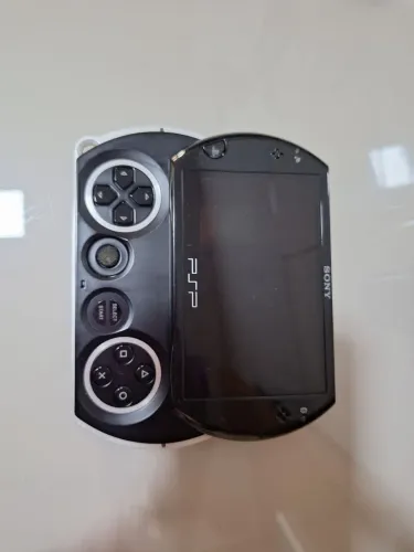 Sony PSP Go portátil 