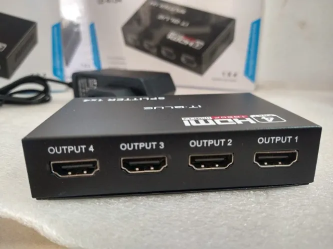 splitter 1x4 4 portas Hdmi 1080p 3d com ampliicador - (Jk eletrônicos)