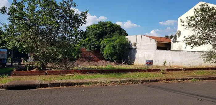 Terreno Esquina Vila Nevada Maringá-Pr, próximo do Jardim Cidade Nova,R$ 390.000,00