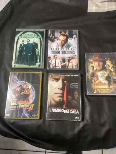 Dvds 5 peças apenas Indiana Jones não é original demais são 