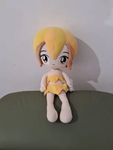 Boneca de Pelúcia