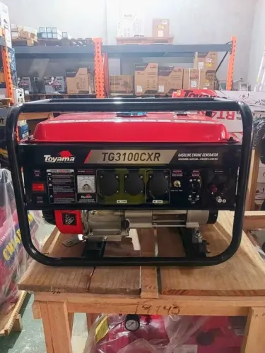Gerador de Energia 3.1Kva A gasolina 220V - Toyama (Loja)