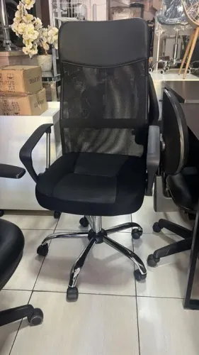 Cadeira de Escritório Giratória com Rodinhas