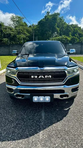 Ram 1500 Limited 5.7 CD 4X4 Aut. 2023