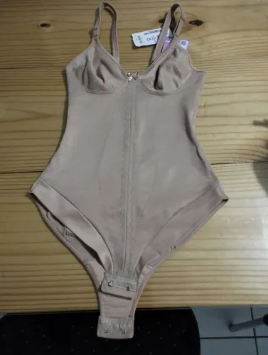Body modelador DelRio Novo tamanho 44