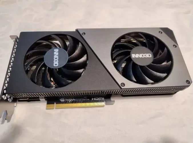 RTX 4060 TI 8 gb INNO3D