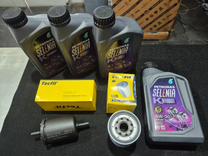 Kit de Filtros e Óleo Petronas Selenia 5W-30 HB20 Filtro combustível G150 filtro Óleo TM5 