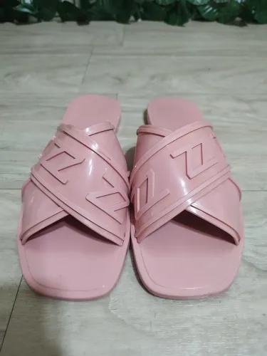 Sandália rasteira bico quadrado Slide Rosé Arezzo ZZ Feminina # silicone Melissa Petite