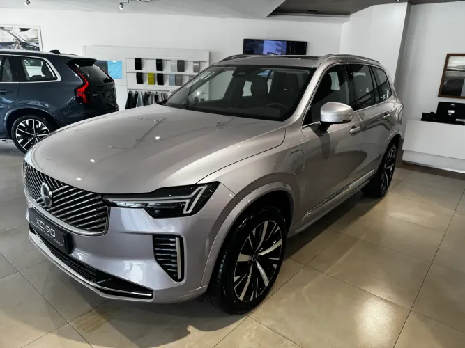Volvo XC-90 T-8 Plus 2.0 AWD (híbrido) 2026