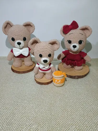 3 Lindos Ursos Amigurumi Feitos à Mão