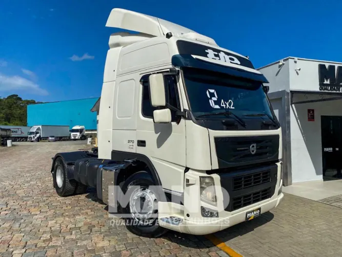 VOLVO FM 370 4x2